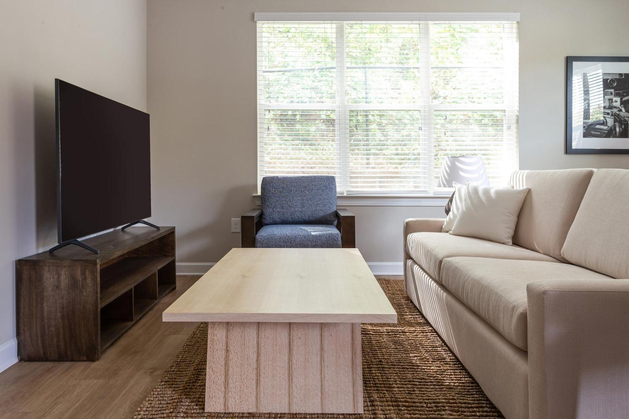 Kasa Freemorewest Charlotte Room photo