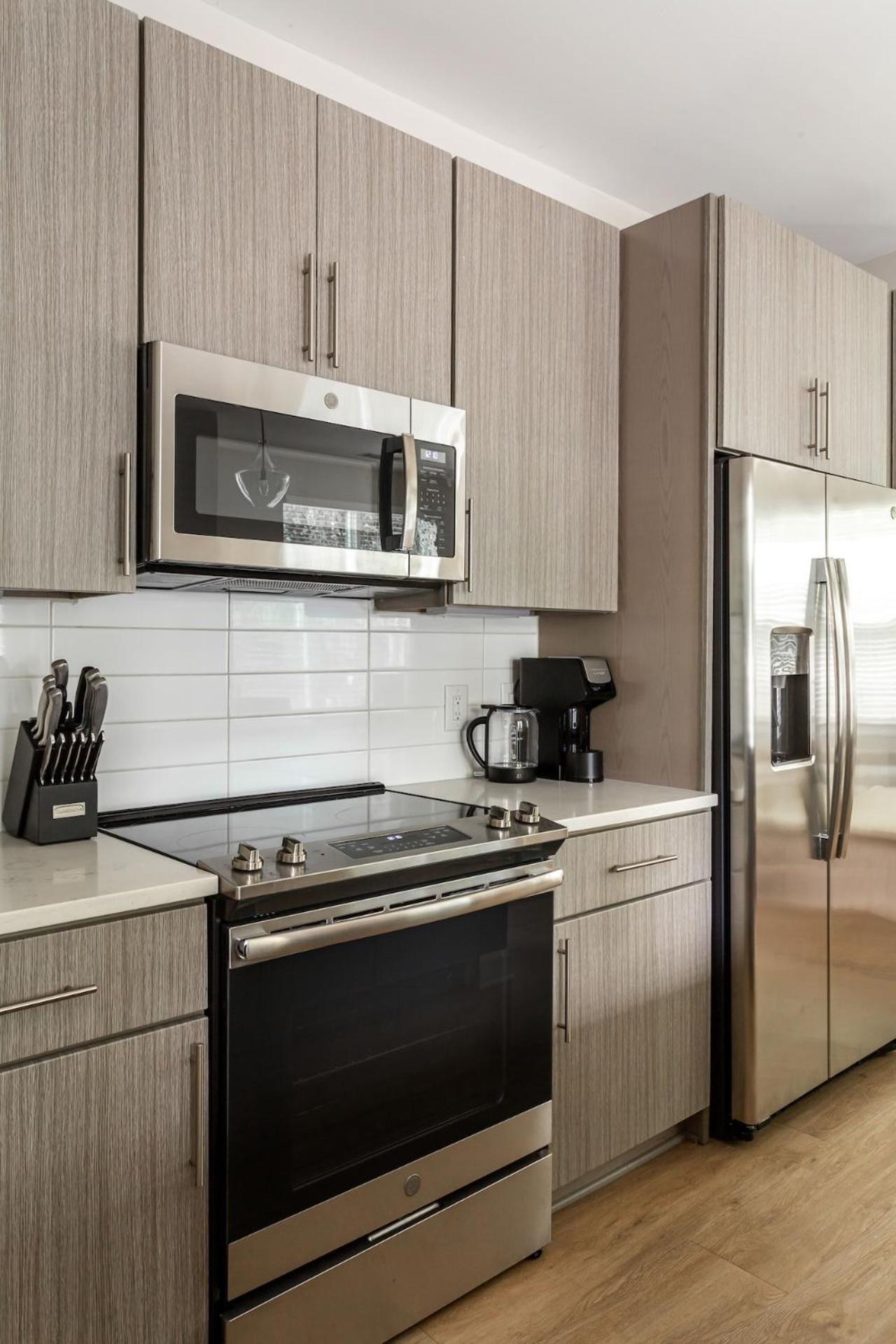 Kasa Freemorewest Charlotte Room photo